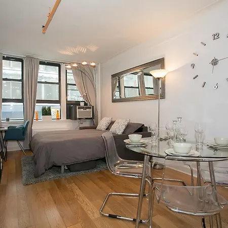 Comfortable One Bedroom Apartment - Times Square